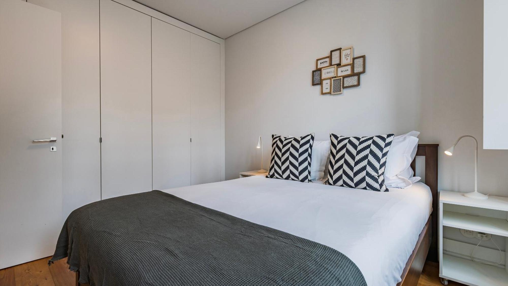 Modern And Bright By Lovelystay Apartment Lisbon