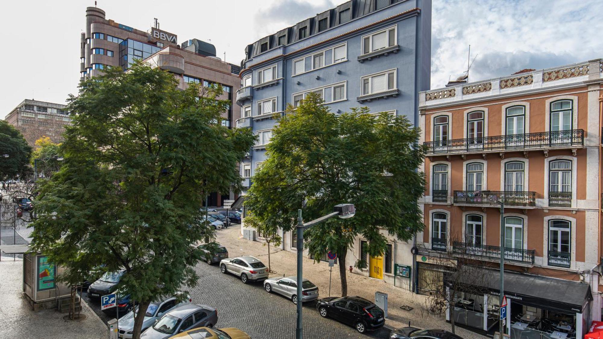 Modern And Bright By Lovelystay Lisbon