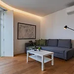 Modern And Bright Apartment By Lovelystay